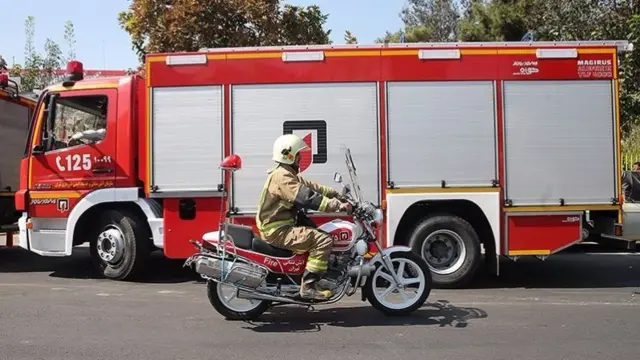 آتش نشانان