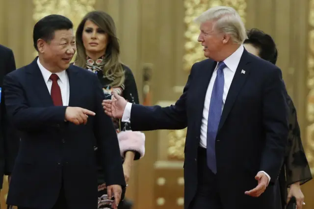 Chủ tịch Trung Quốc Tập Cận Bình và Tổng thống Hoa Kỳ Donald Trump tại một bữa tiệc tối 9/11