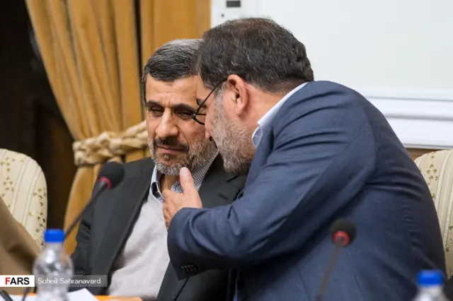 علی شمخانی دبیر شورای عالی امنیت ملی و محمود احمدی نژاد رئیس جمهور سابق
