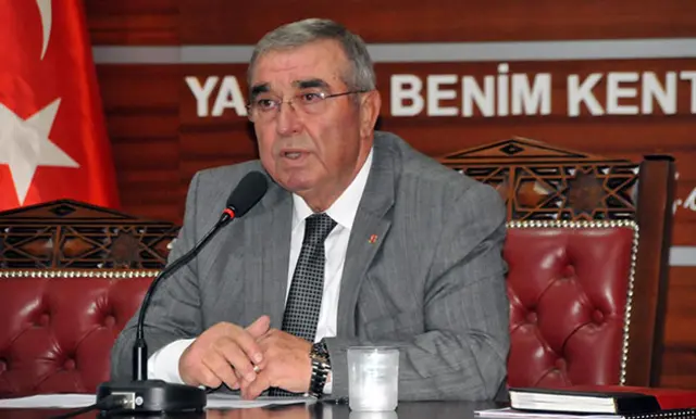 Şükrü Önder