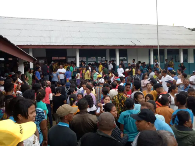 Massa di Kabupaten Maluku Tenggara Barat