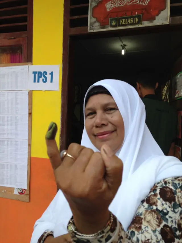 Ibu Fauziyah, 55 tahun