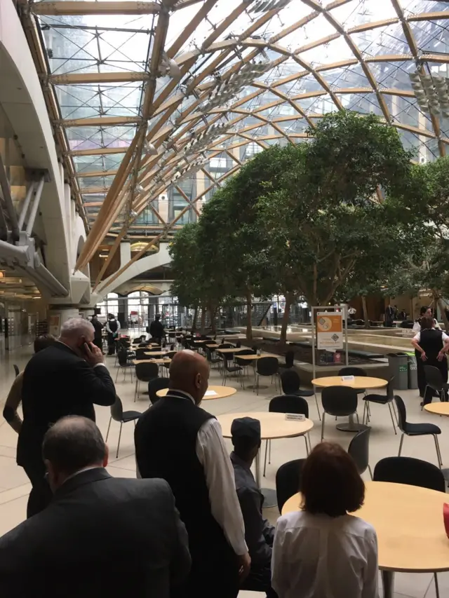 Parlamento binası