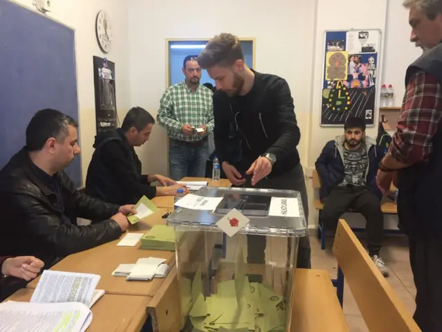 Kadıköy referandum