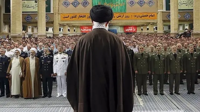 آیت الله خامنه ای