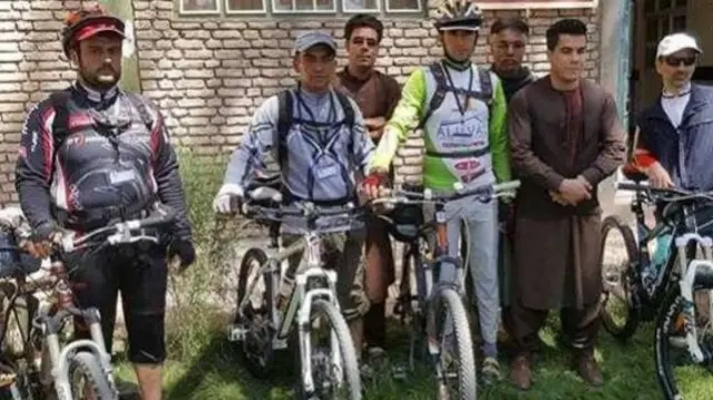 دوچرخه سواران