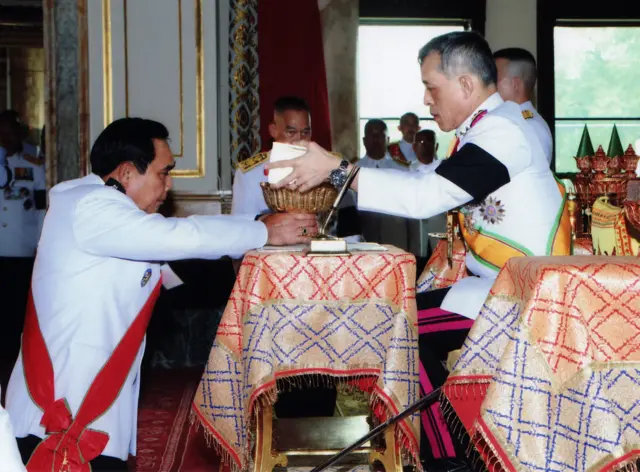 ร.10 พระราชทานรัฐธรรมนูญแห่งราชอาณาจักรไทย พ.ศ.2560