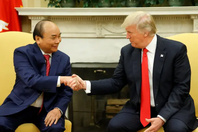 Hai nhà lãnh đạo gặp nhau