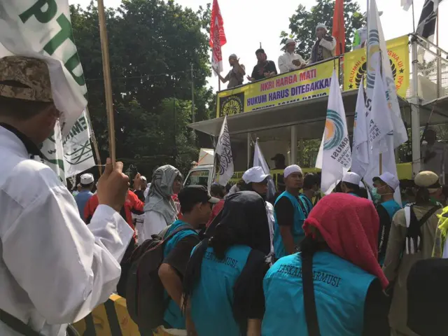 anti ahok