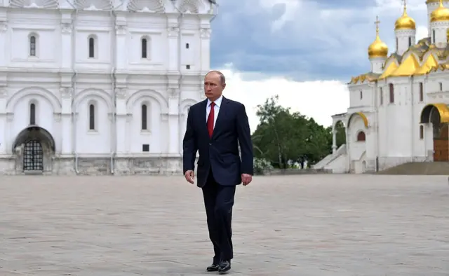 Владимир Путин в День России