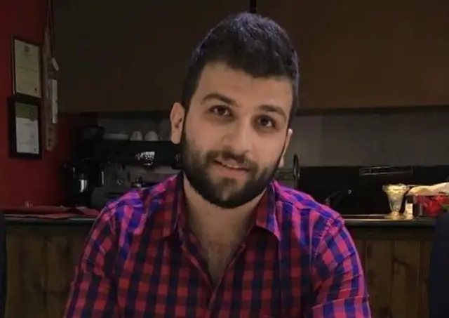 يي