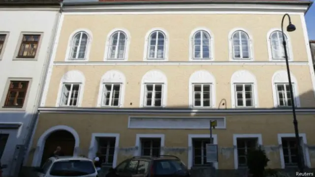 خانه ای که هیتلر در آن بدنیا آمد