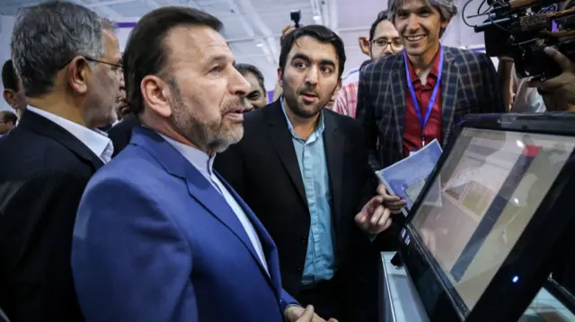 واعظی