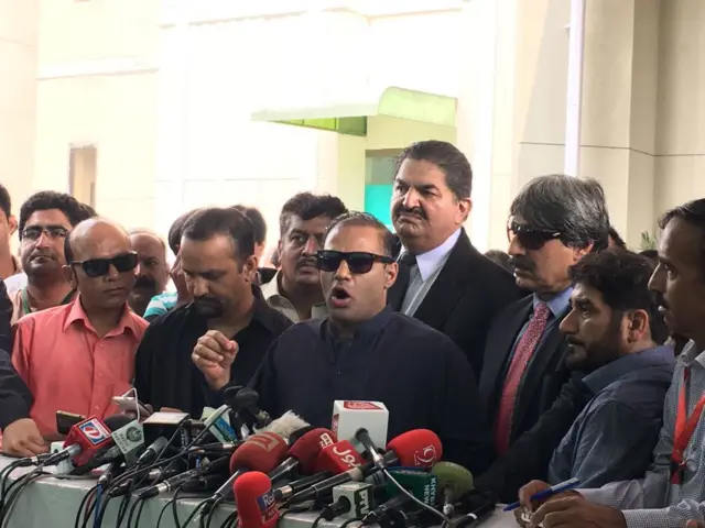 عابد شیر