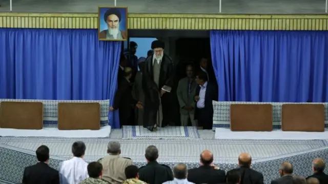 علی خامنهای