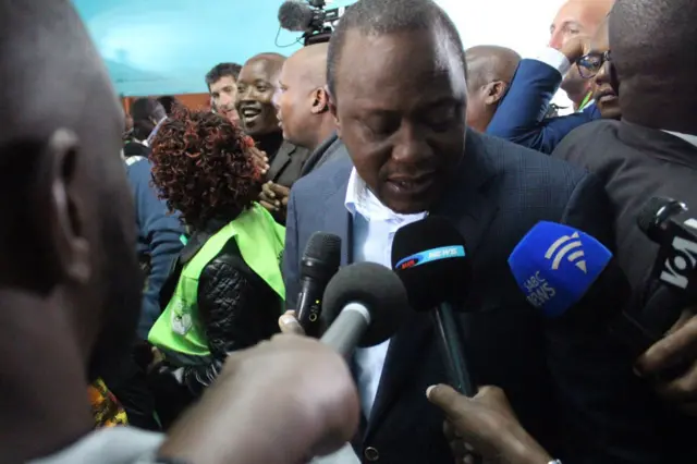 Rais Kenyatta ametaka zoezi la upigaji kura lifanywe kwa amani