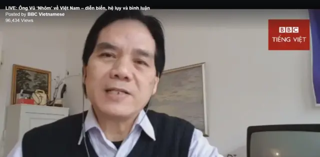 Lê Mạnh Hùng on FB Live