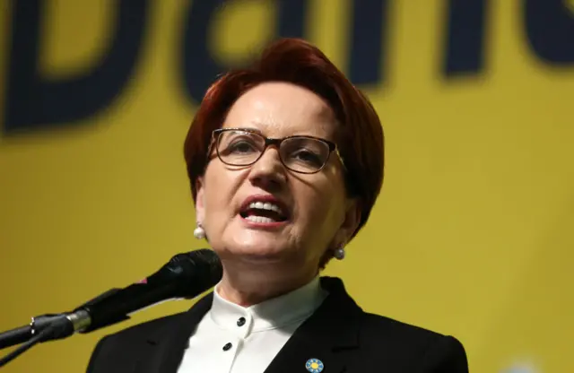 Meral Akşener