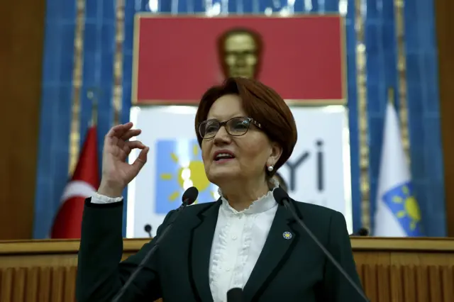 Meral Akşener
