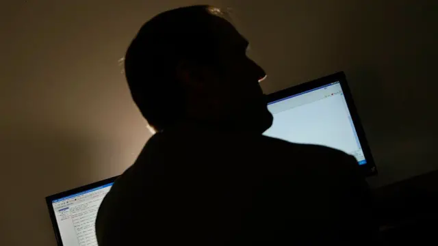 En Norvège, un jeune homme a été inculpé pour ses infractions sexuelles commises via internet