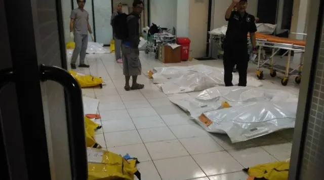 Sejumlah jenazah korban tsunami masih berada di Pos DVI Post Mortem, RSUD Berkah, Pandeglang