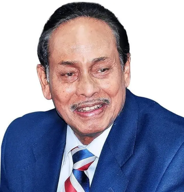 এরশাদ জিতেছেন রংপুরের আসন থেকে
