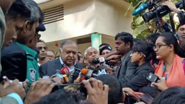 ড. কামাল হোসেন