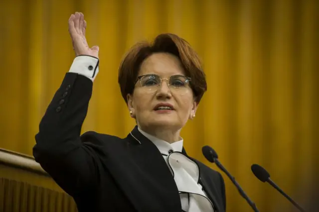Akşener