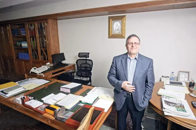 ولی الله سیف، رئیس کل بانک مرکزی ایران