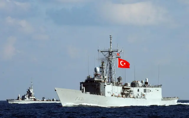 سفن حربية تركية