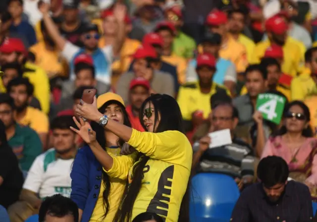 کرکٹ
