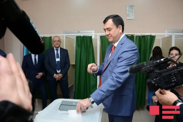Qüdrət Həsənquliyev