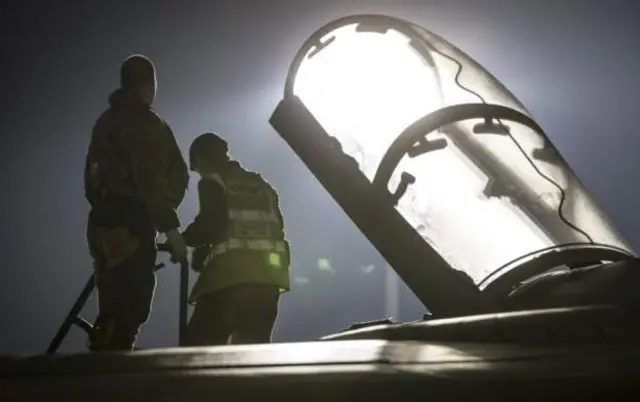 ทหารบนเครื่องบิน