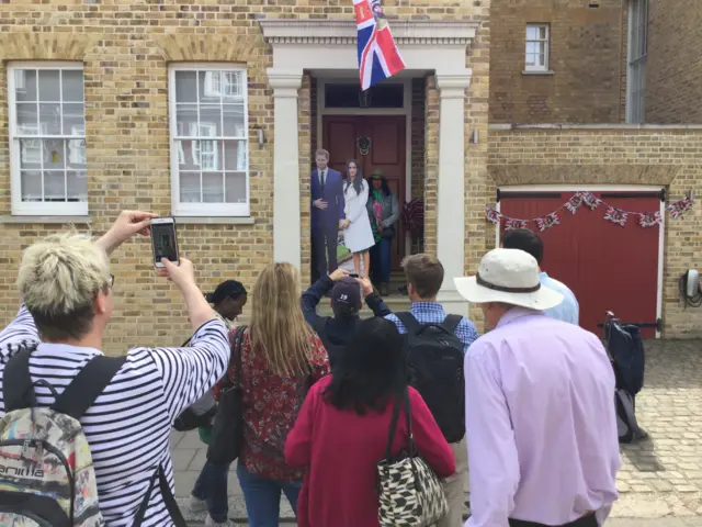 pangeran Harry dan Meghan