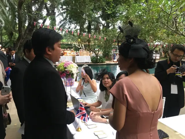 Pernikahan Pangeran Harry dan Megan dirayakan di Jakarta