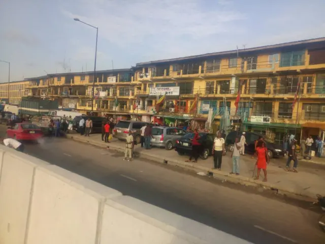 Ahịa Alaba na Legos