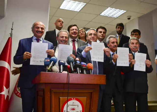 İttifaka katılan partilerin temsilcileri