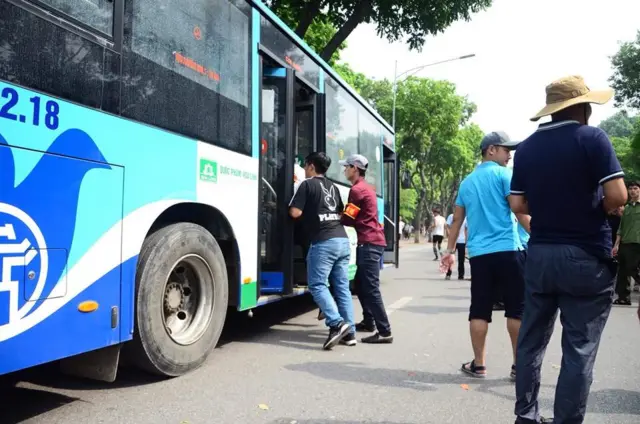 biểu tình ở Hà Nội sáng 10/6