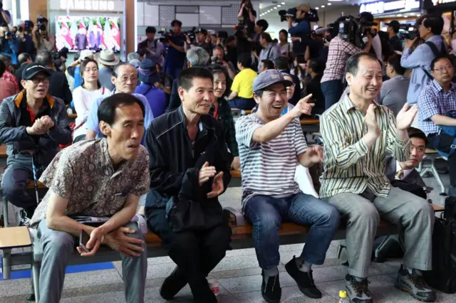 韓國人收看直播。
