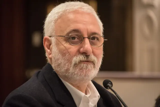 Saruhan Oluç