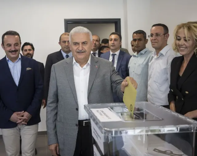 Binali Yıldırım