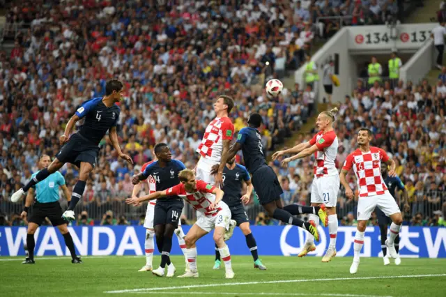 Mandzukic header