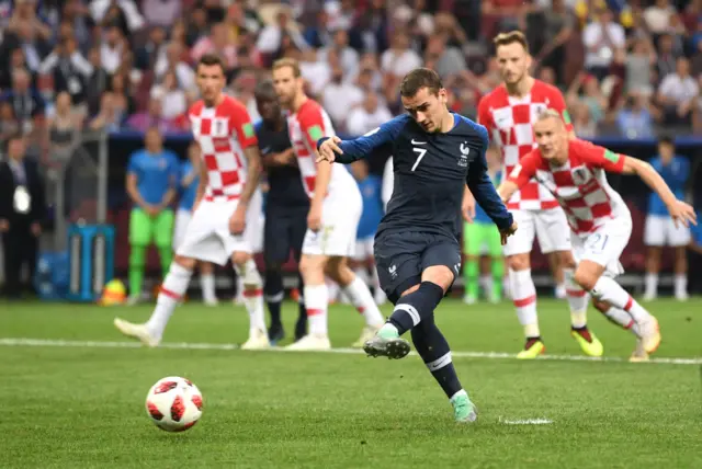 Griezmann score penarity