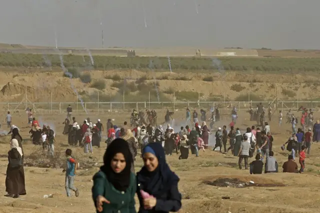 إصابة العشرات من النساء المشاركات في مسيرة شرقي غزة