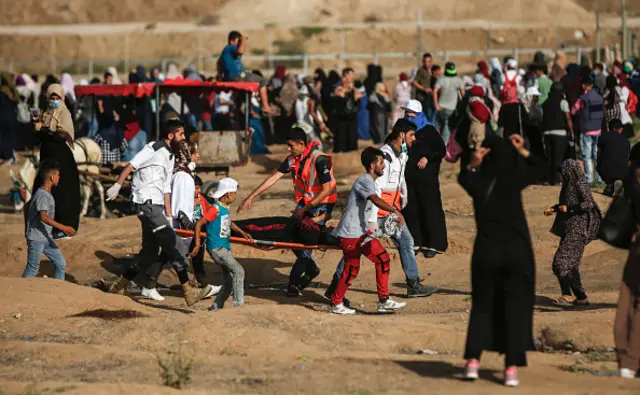 إصابة العشرات من النساء المشاركات في مسيرة شرقي غزة