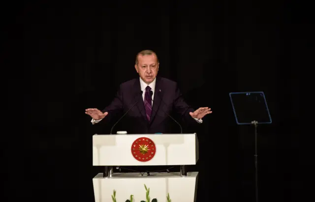 Cumhurbaşkanı Recep Tayyip Erdoğan, Kabataş Lisesi'nde yaptığı yeni eğitim yılı açılış konuşması