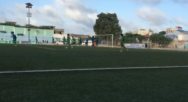 Makhribnimadii xilliga Muqdisho ayey cayaartu dhamaatay