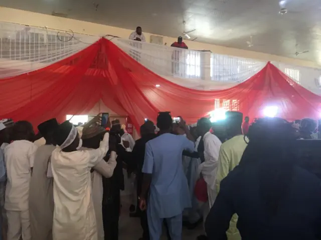 Hotunan tashi daga muhawara