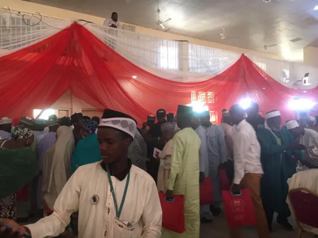 Hotunan tashi daga muhawara