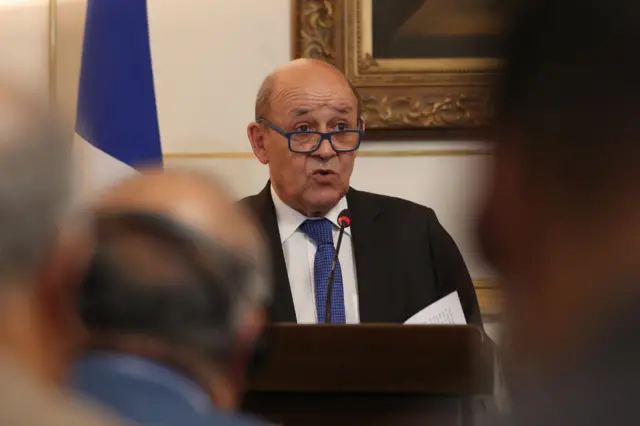 Fransa Dışişleri Bakanı Jean-Yves Le Drian